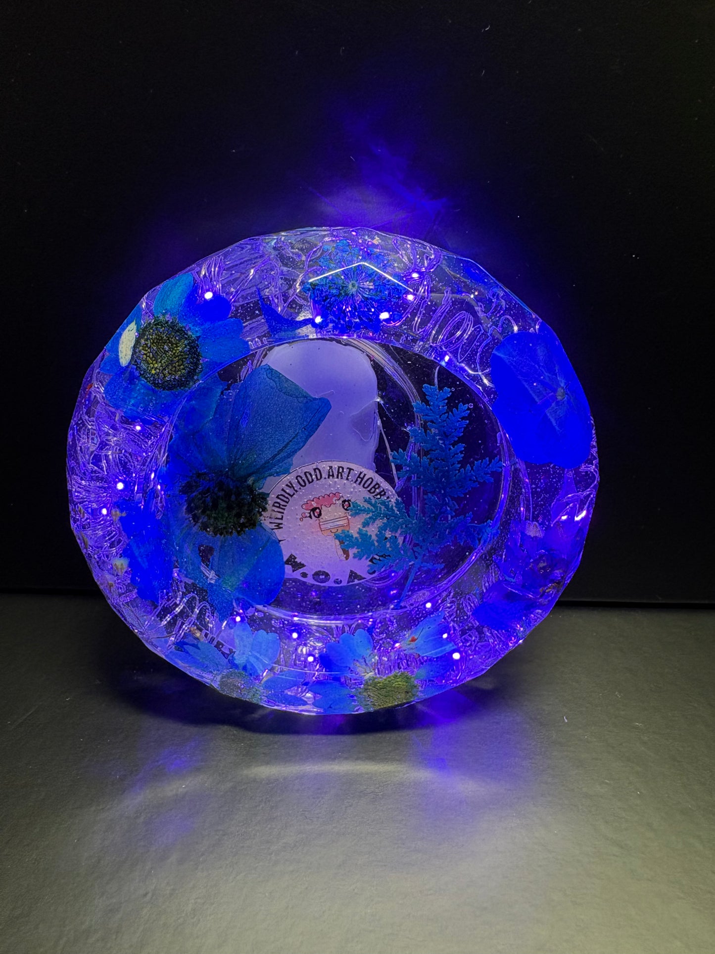 BLUE SLIM OCTAGON LIGHT UP ASHTRAY
