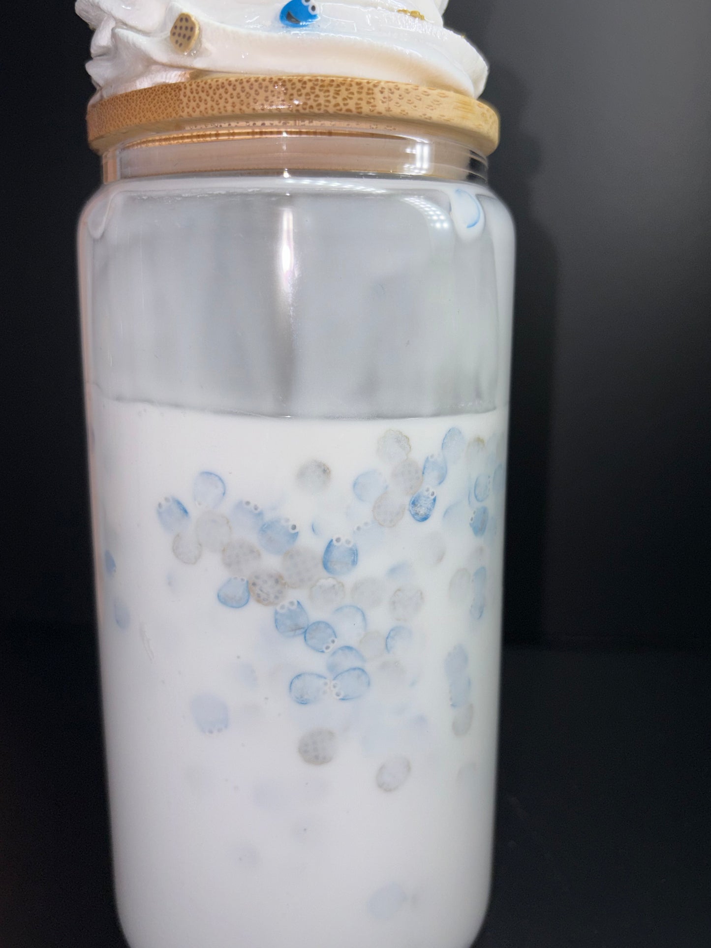 COOKIE MONSTER AND MILK 16 OZ GLASS CUP