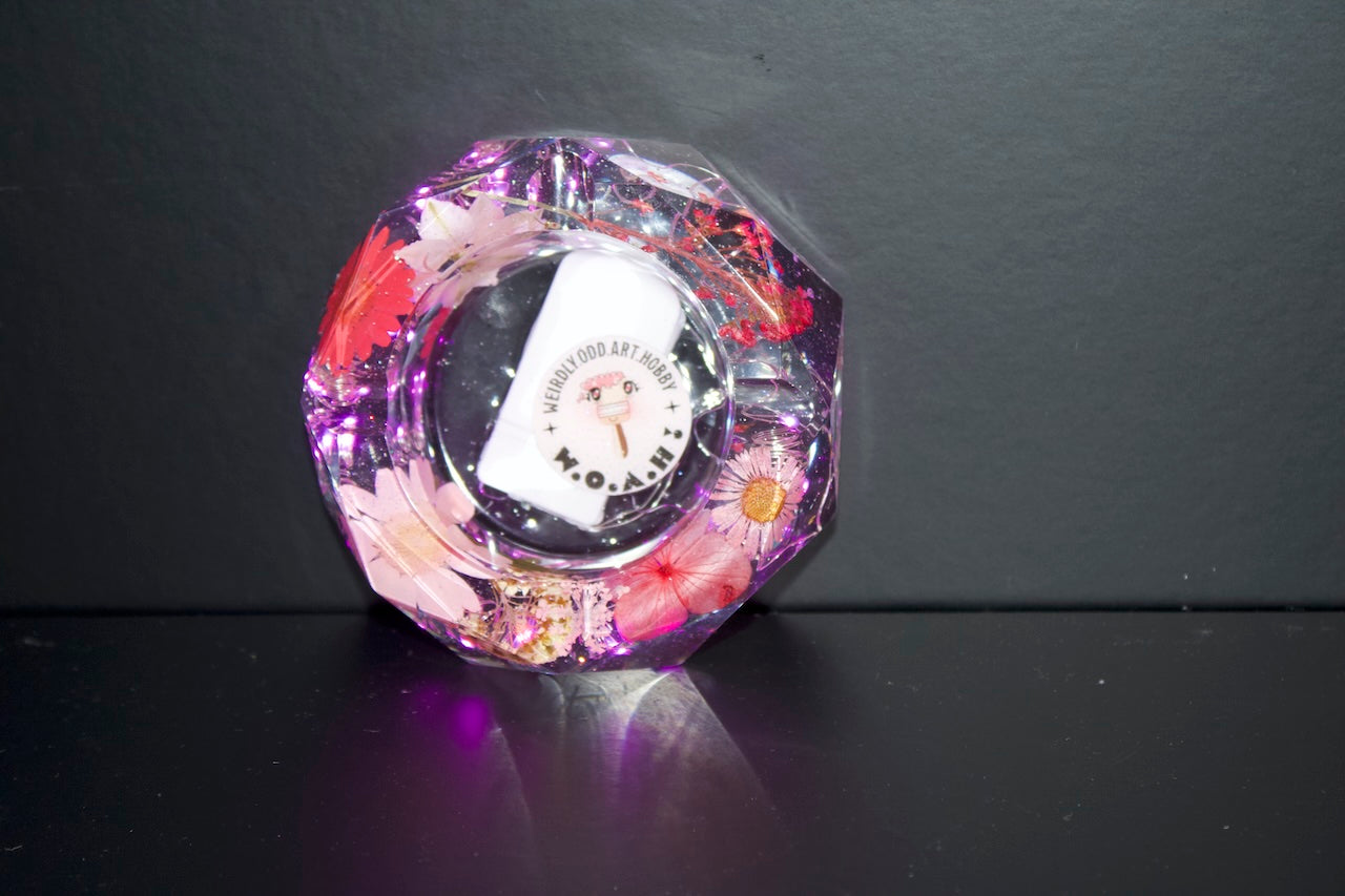 FLOWER BED MULTI COLOR LIGHT UP ASH TRAY