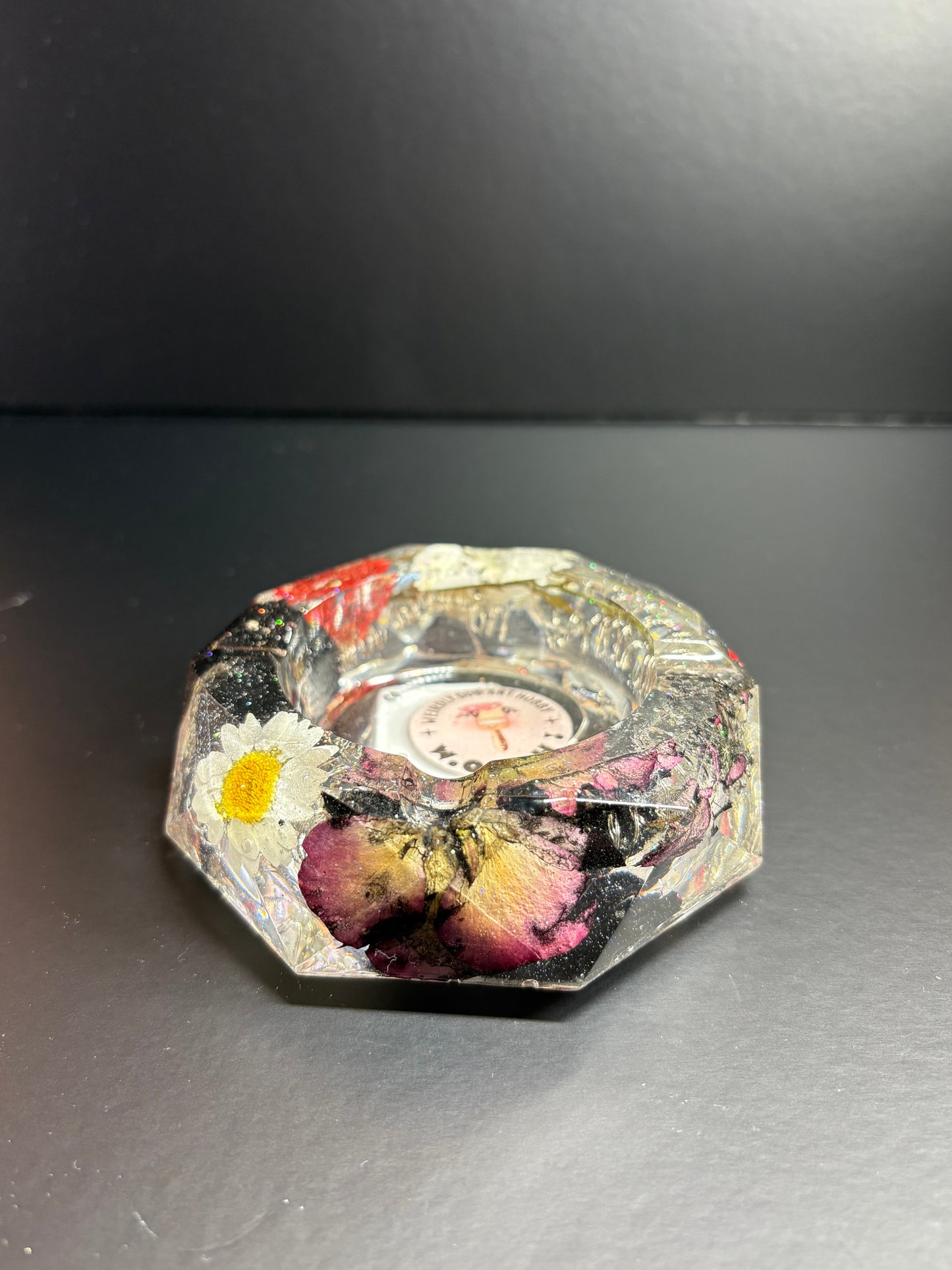 DAWN FLORAL LIGHT UP ASHTRAY