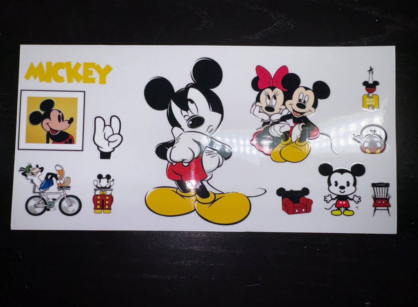 MICKEY INSIRED DECAL